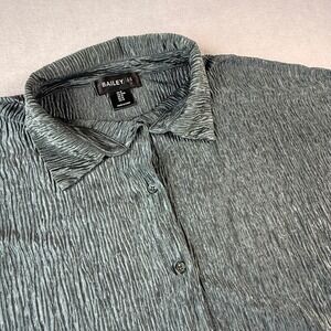 Bailey 44 Womens Crinkle Plisse Button Down Shirt Green Oversized Medium 1264971